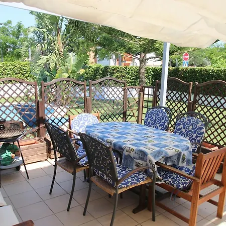 Casa Rosales 8 *