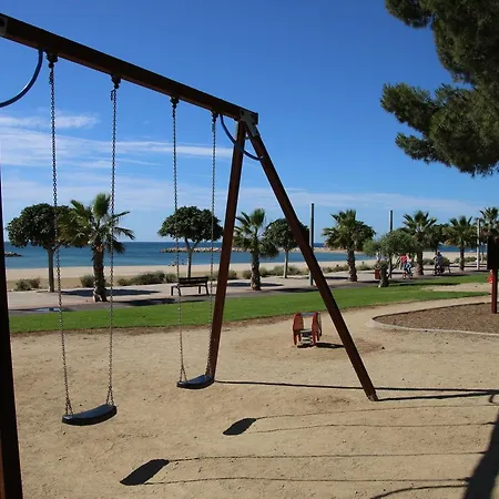 Casa Rosales 8 * Cambrils
